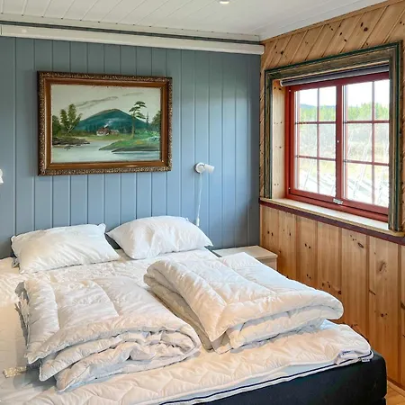 4 Bedroom Gorgeous In 度假居 Bagn