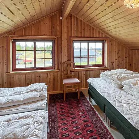 4 Bedroom Gorgeous In Bagn