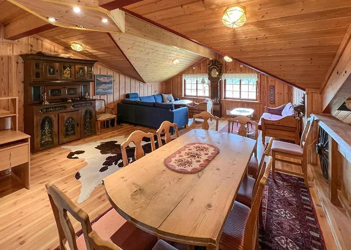 4 Bedroom Gorgeous In